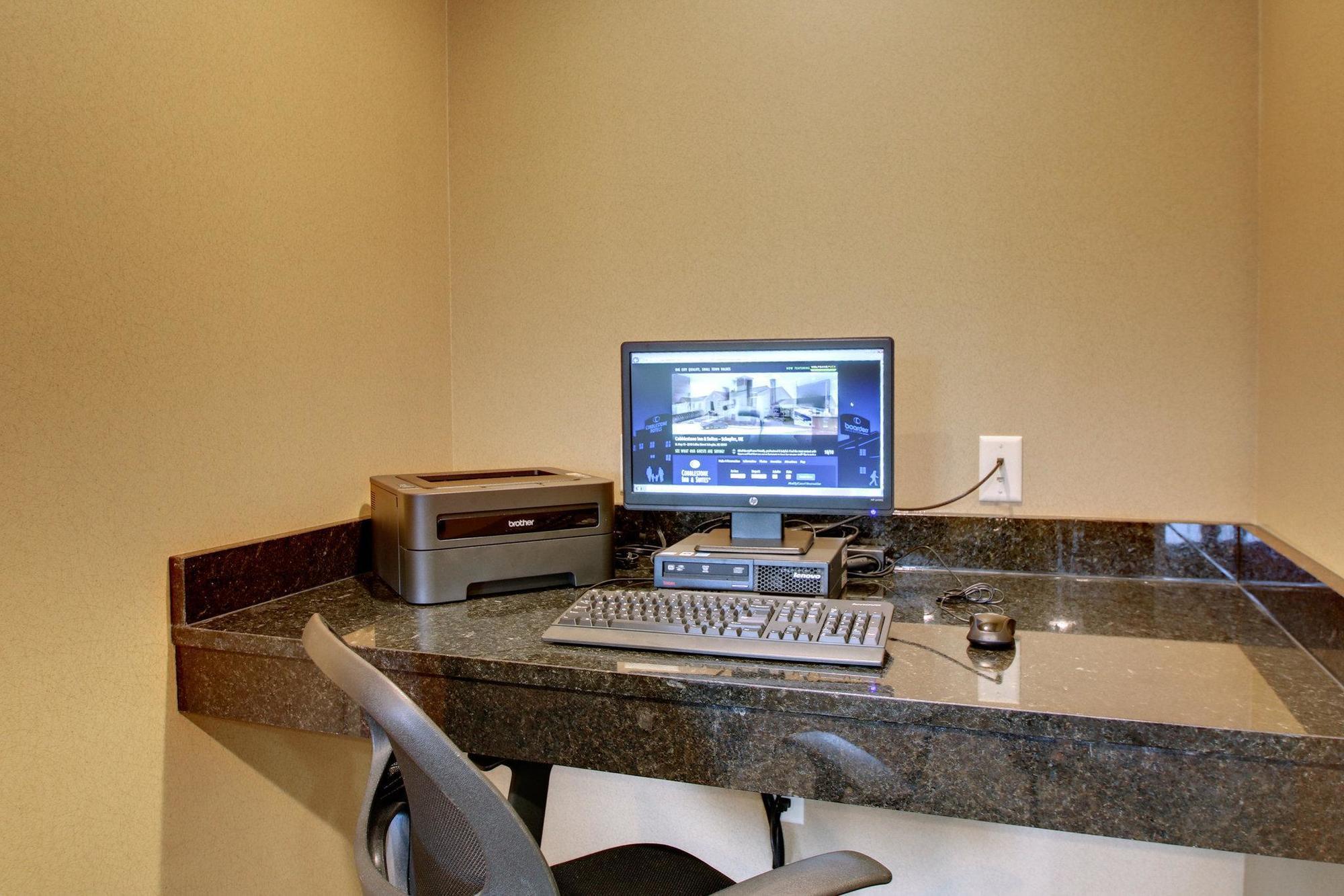 Cobblestone Inn & Suites - Schuyler ภายนอก รูปภาพ