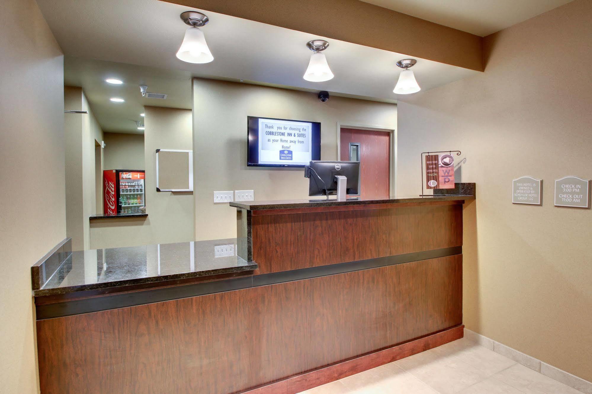 Cobblestone Inn & Suites - Schuyler ภายนอก รูปภาพ