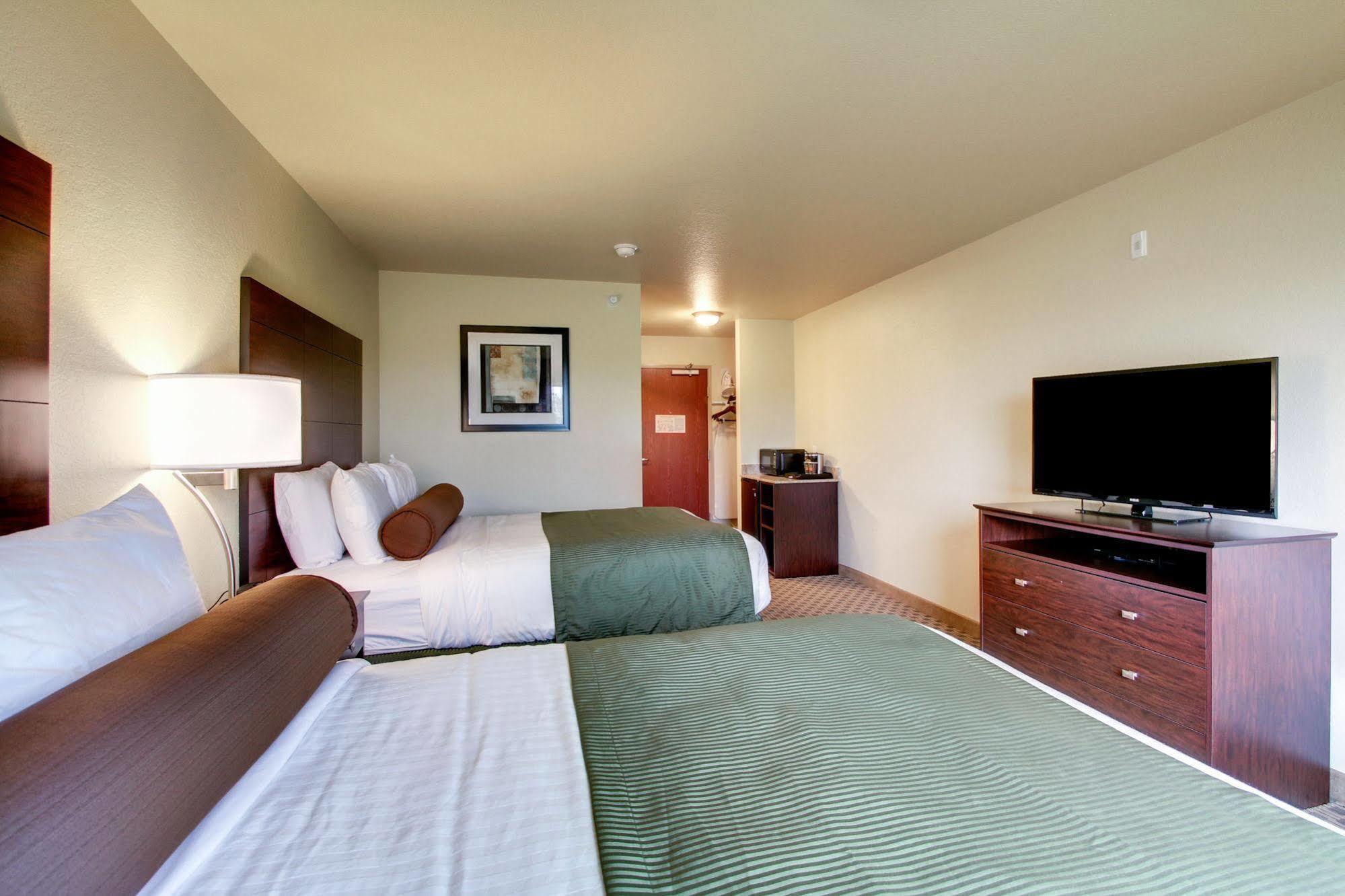 Cobblestone Inn & Suites - Schuyler ภายนอก รูปภาพ